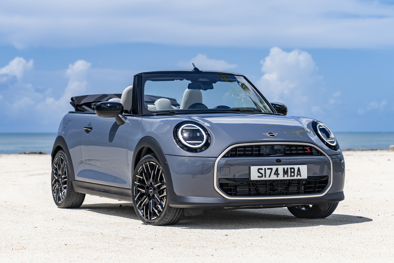 New MINI Cooper Convertible [F67] + Review - Image 1